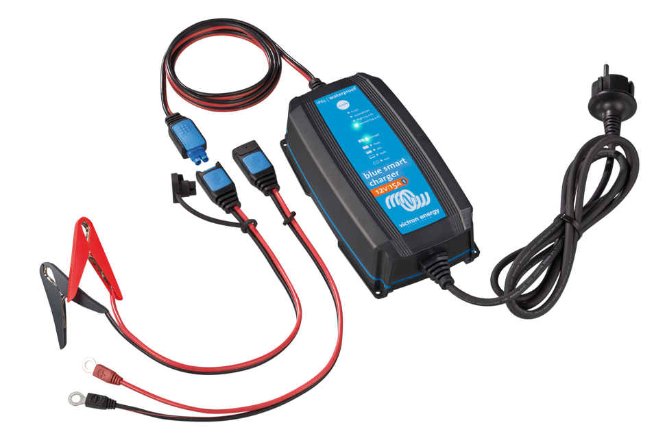Blue Smart IP65 Charger 12V/15A